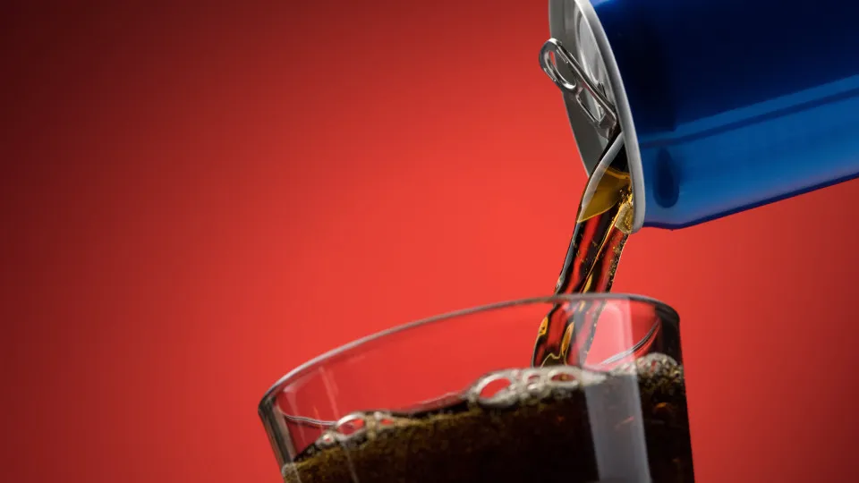 Estudo preocupa: Efeito do consumo de bebidas diet é "impressionante"