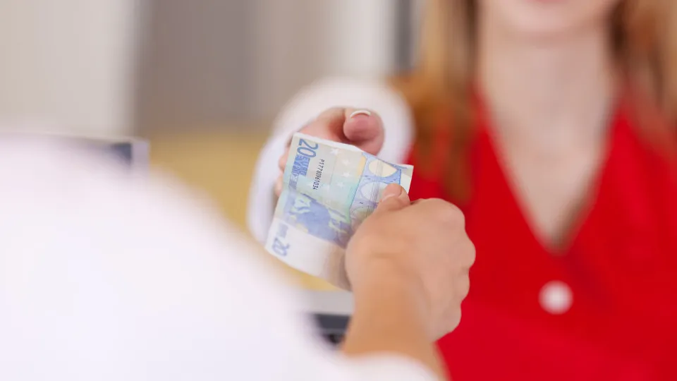 Sabe que há um abono para falhas? O que é e quem tem direito