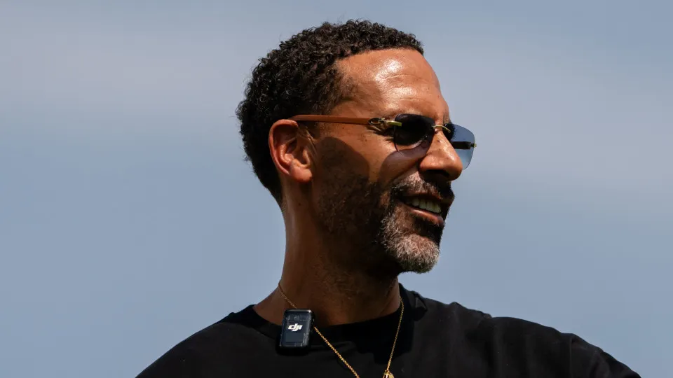 Ferdinand revela a "maior preocupação" no United (e não é Ruben Amorim)