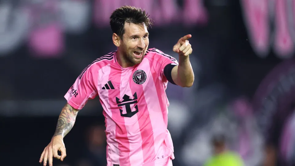 Messi volta a brilhar e vinga humilhação na final da Leagues Cup
