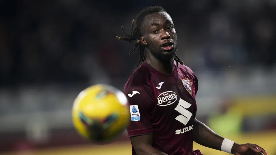 Yann Karamoh é hipótese para o FC Porto já após o fecho do mercado