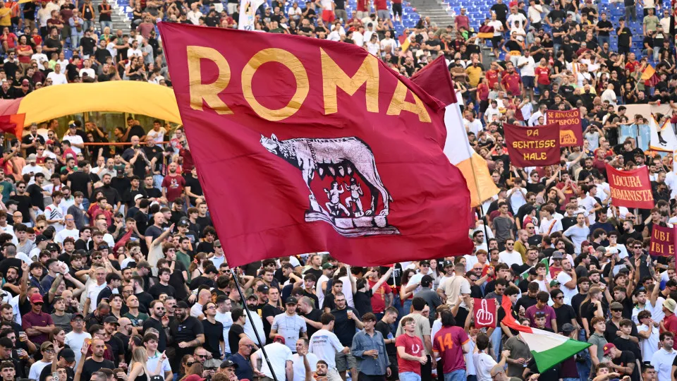Mais de uma centena de adeptos da AS Roma detidos em Nice