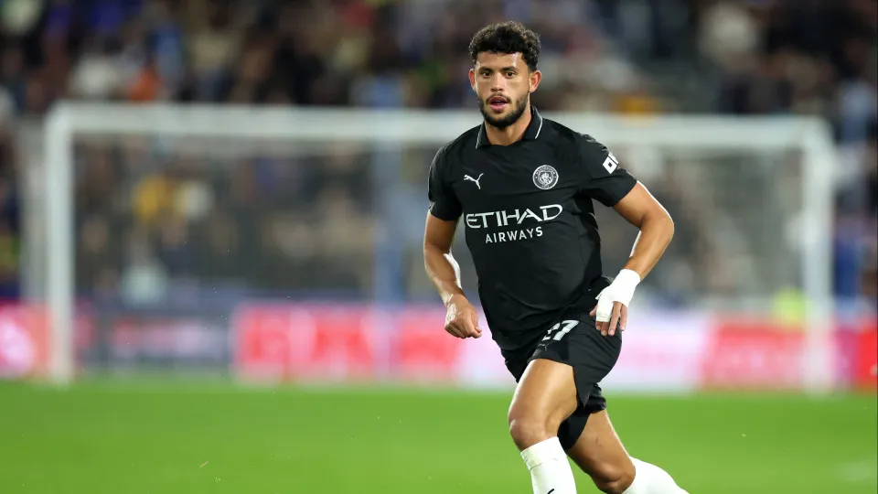 Segundas linhas apuram City e Arsenal na Taça da Liga. Palhinha 'fatura'