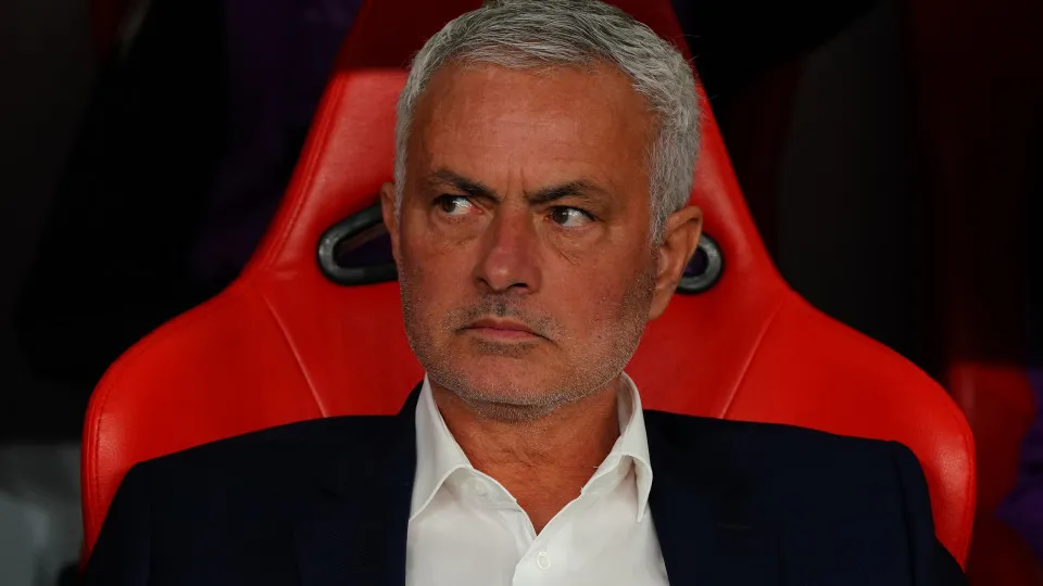 Selecionador norueguês falou sobre Schjelderup… e José Mourinho respondeu