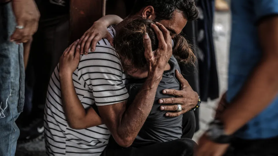Israel estima que 750.000 palestinianos saíram da cidade de Gaza