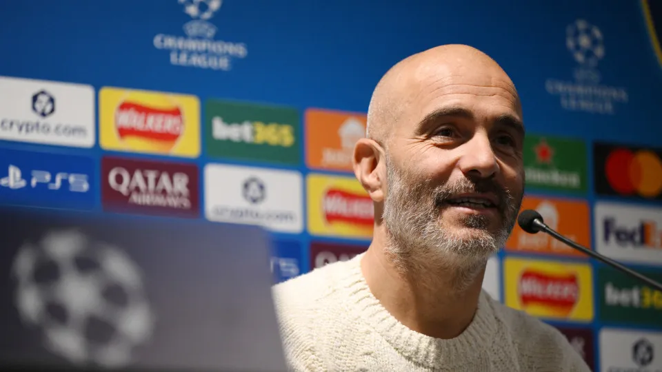 "Benfica? Infelizmente, os jogos que comecei a ver foram com Bruno Lage…"
