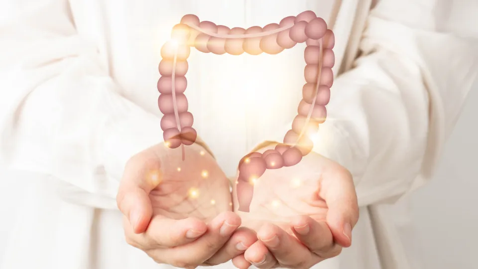 Cancro digestivo só afeta mais velhos? Como prevenir? Médico esclarece