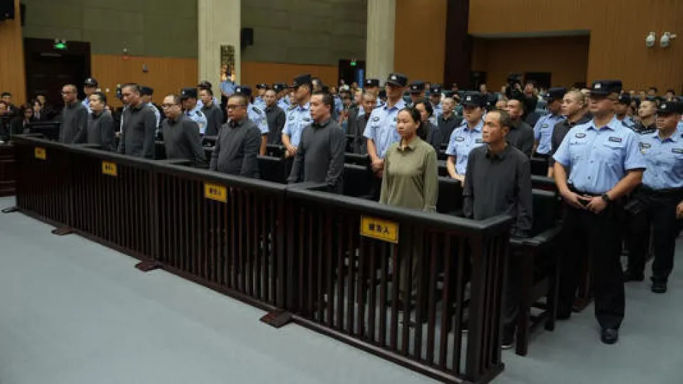 11 membros de família chinesa condenados à morte. Usavam 'ciberescravos'