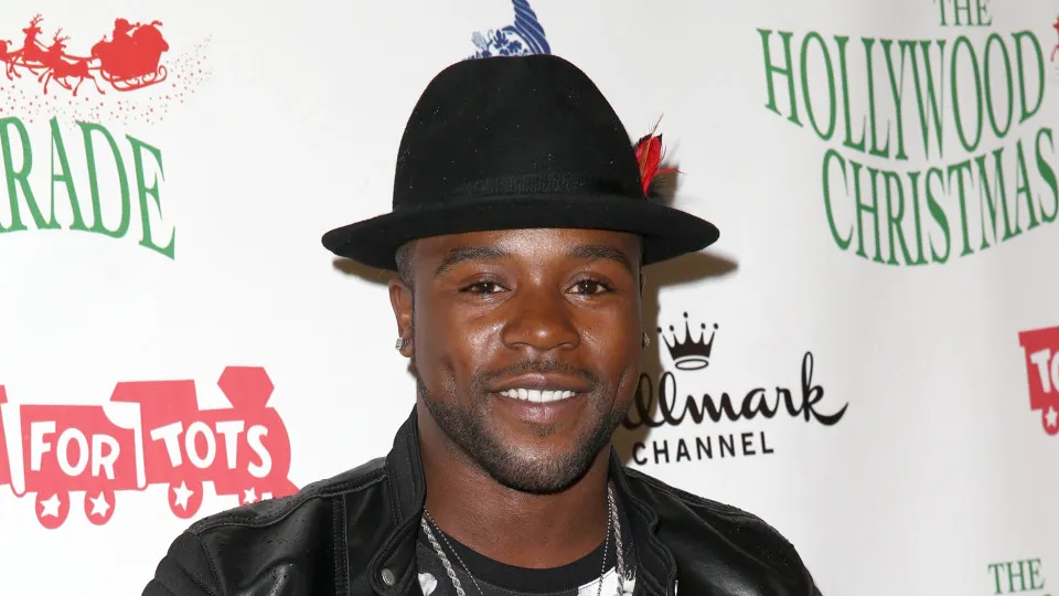 Vencedor de 'So You Think You Can Dance' morre atropelado por comboio