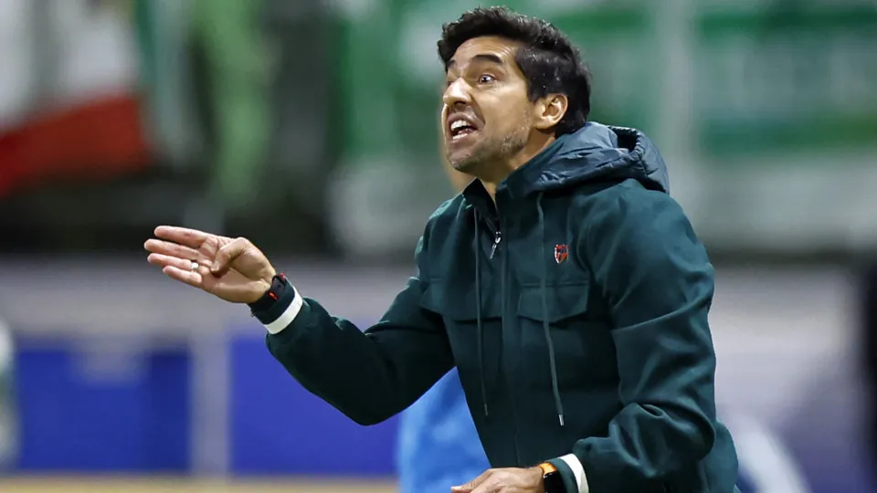 Abel despacha Nuno Moreira e deixa Palmeiras à espera de… Leonardo Jardim