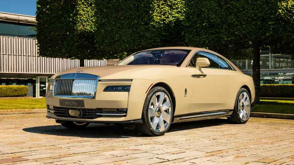 Rolls-Royce Spectre Bailey, uma homenagem (muito) cara a um cão