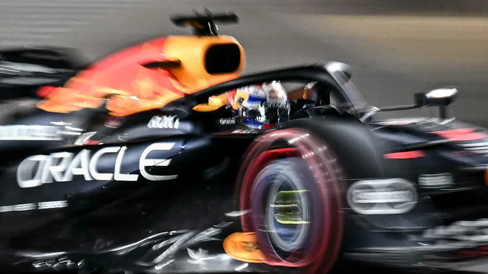 Singapura, a vitória que falta a Max Verstappen