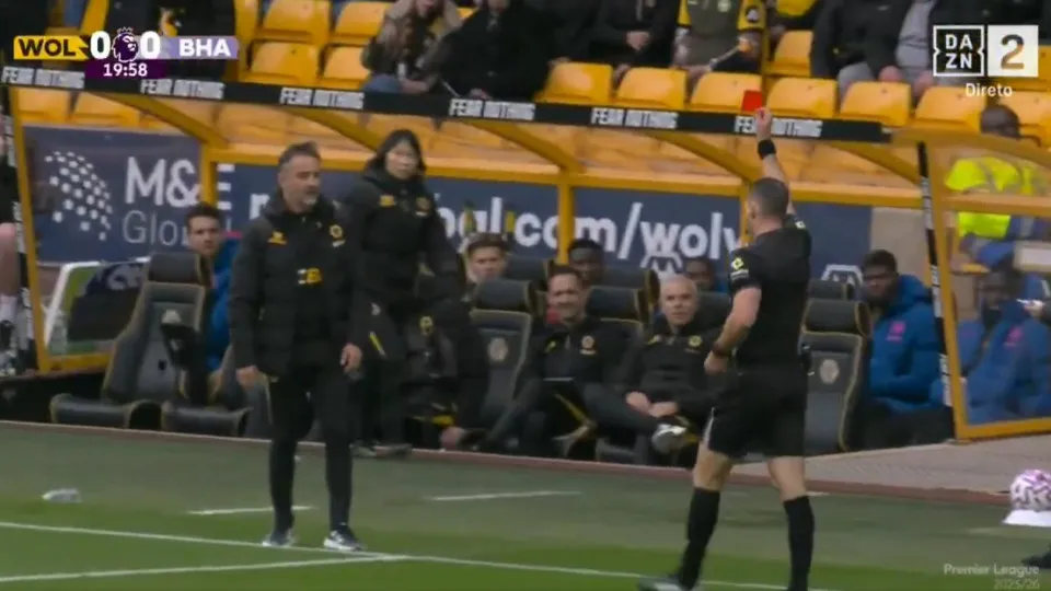 Vítor Pereira foi expulso, Wolves marcaram e adeptos reagiram assim