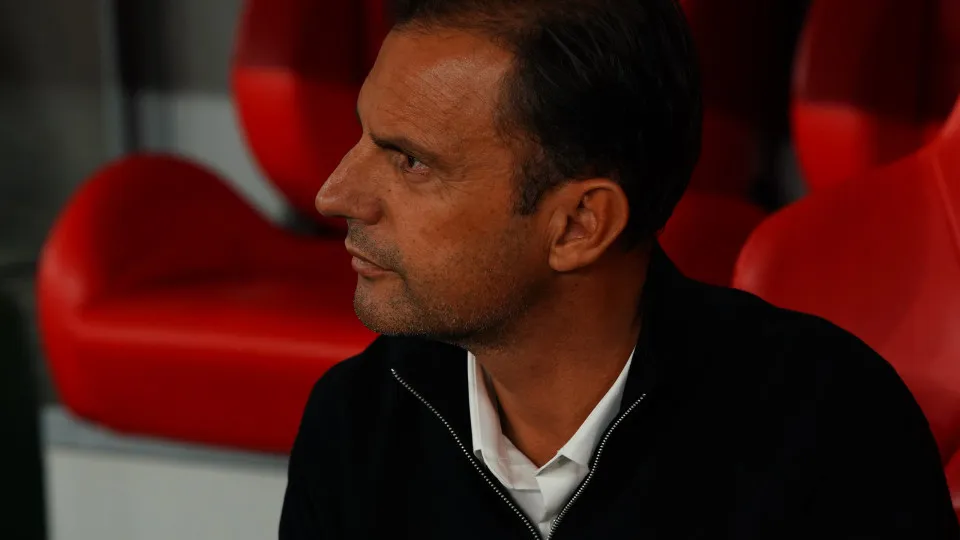 Silaidopoulos promete Rio Ave "ambicioso" e ainda quer dois reforços
