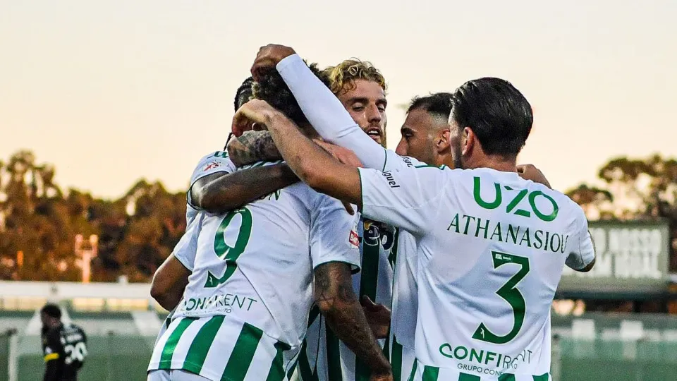 Rio Ave quebra jejum de vitórias e bate Tondela... com ilustre na bancada