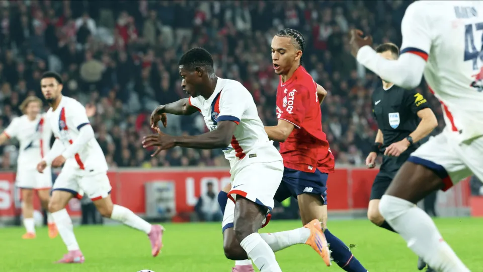 Golaço de Nuno Mendes e 'traição' de Mbappé no empate do PSG em Lille