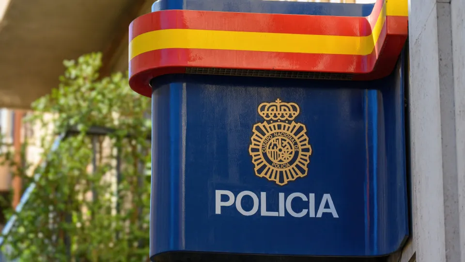 Polícia espanhola salva bebé em paragem cardiorrespiratória