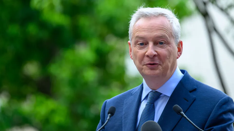 Bruno Le Maire abandona Governo francês após críticas da Direita
