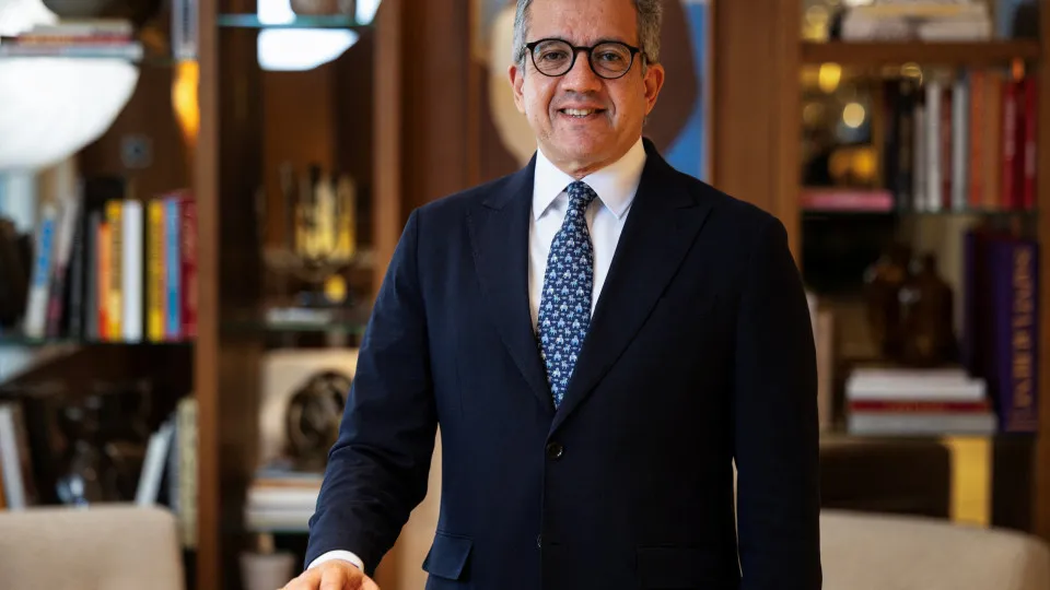 Egípcio Khaled el-Enany eleito próximo diretor-geral da UNESCO