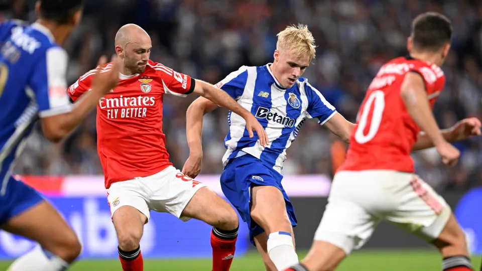 Froholdt encanta no FC Porto: "Se despertas o interesse de Mourinho..."