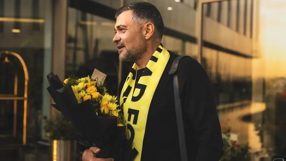 Al-Ittihad mostra encanto de Sérgio Conceição na chegada à Arábia Saudita