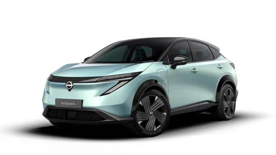 Nissan Ariya será atualizado para 2026. Estas são as primeiras imagens