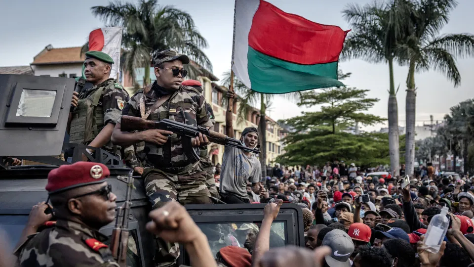 União Africana suspende "com efeito imediato" Madagáscar dos seus órgãos