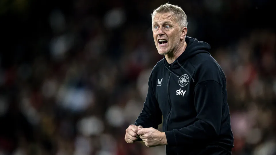 Heimir Hallgrímsson: "Árbitro demonstrou respeito a mais por Portugal"