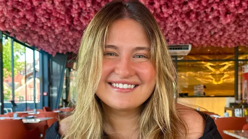 Influencer Owhana anuncia primeira gravidez