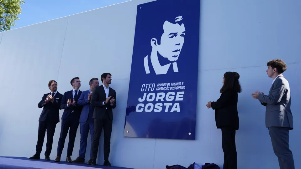 Está inaugurado o CTFD Jorge Costa (com André Villas-Boas em lágrimas)