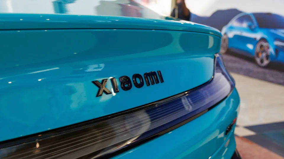 Novo SUV da Xiaomi avistado a testar em alta montanha