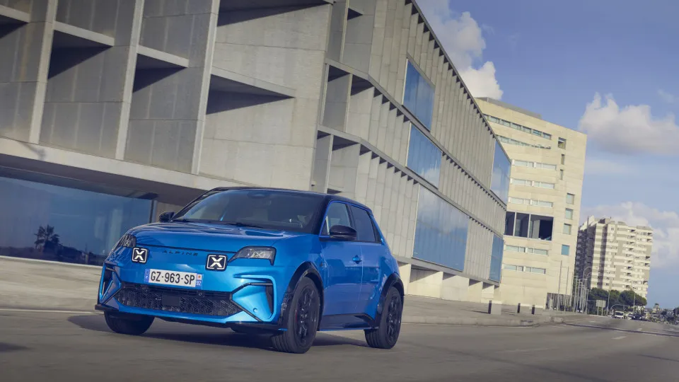 Alpine A290 ganha nova funcionalidade de condução