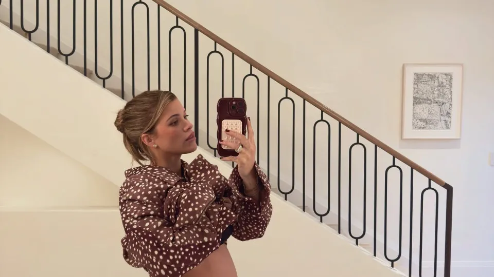 Surpresa! Sofia Richie está grávida pela segunda vez