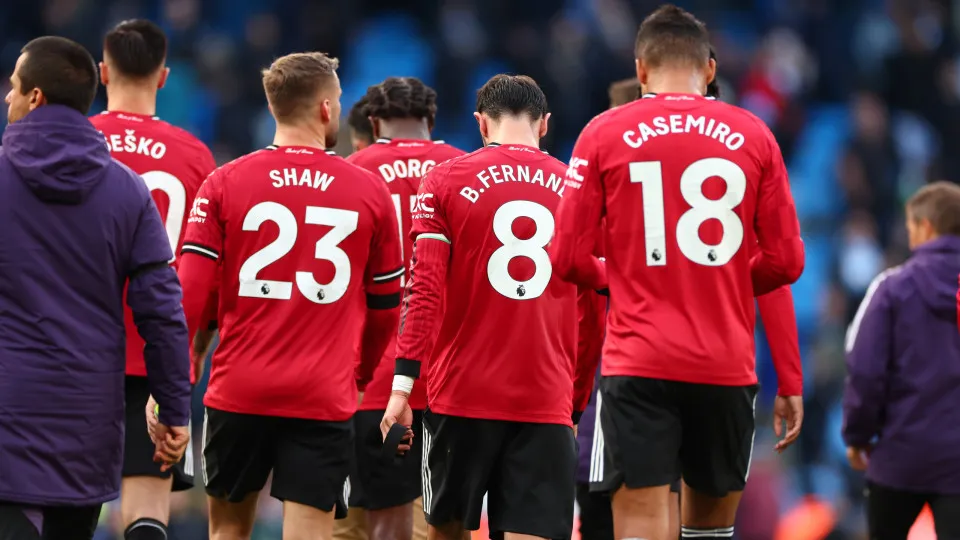 Alan Shearer só vê 1 jogador do Manchester United com espaço no Liverpool