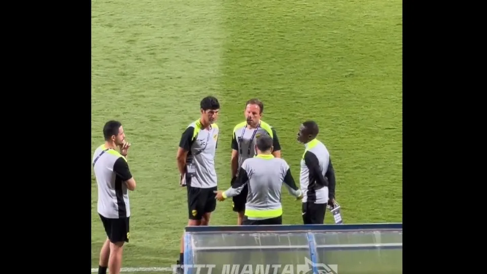 Sérgio Conceição entrou na Arábia Saudita a deslizar e ficou neste estado