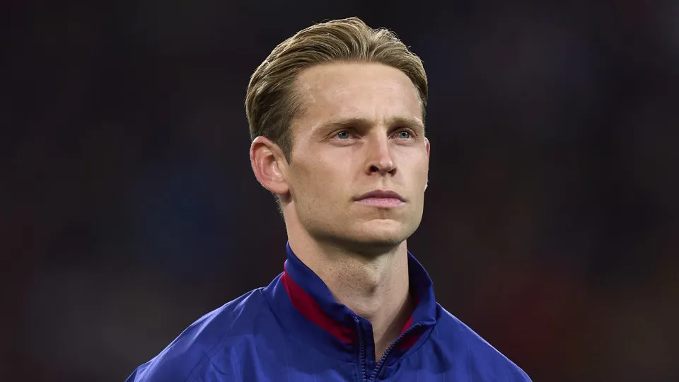 De Jong não perdoa Barcelona: "Queriam vender-me para sacar dinheiro"
