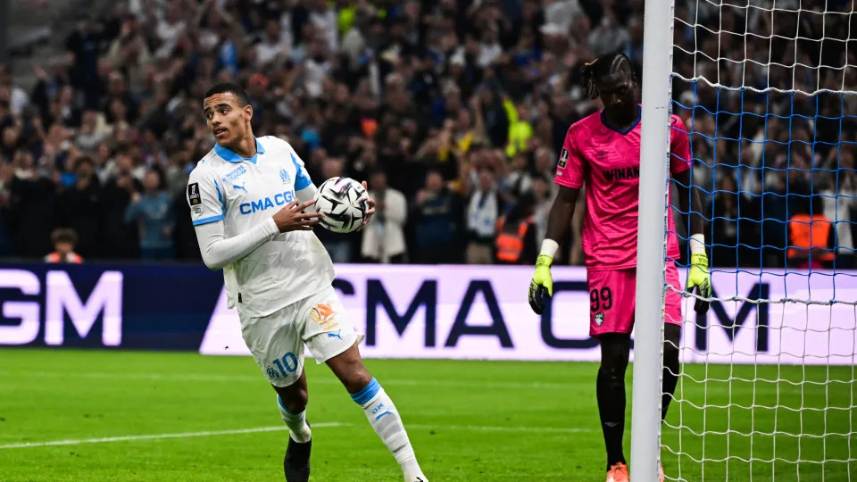 Atenção, Sporting. Greenwood atira Marseille para liderança da Ligue 1