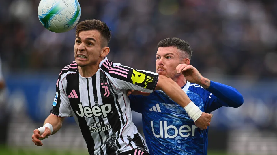 'Como' assim? Francisco Conceição não trava queda livre da Juventus