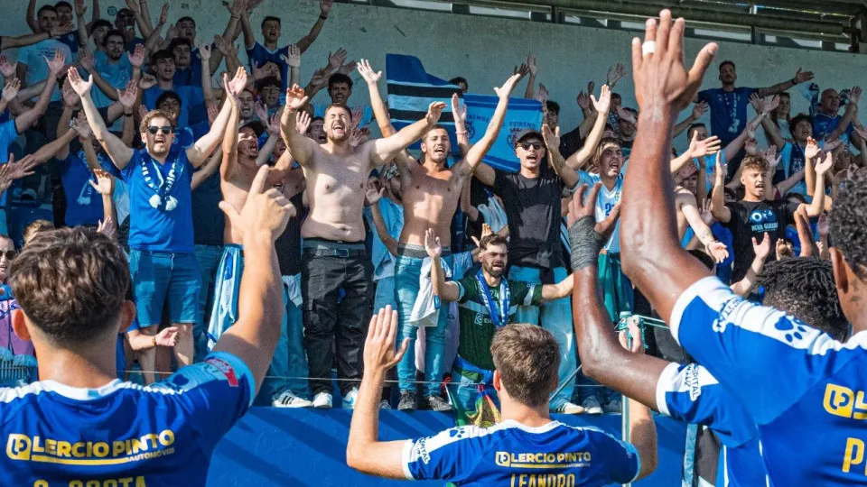 Feirense 'tomba' Penafiel e coloca ponto final na 'crise' na II Liga