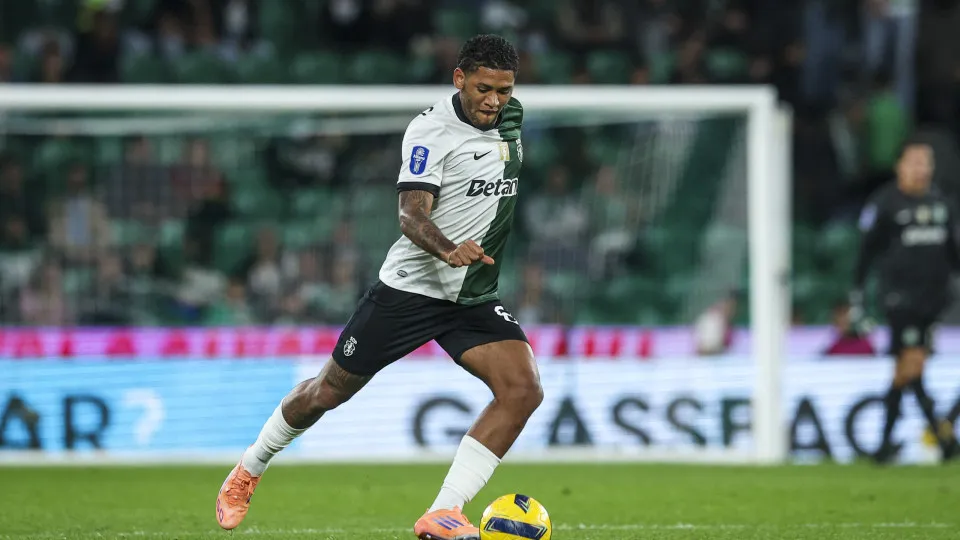 Rayan Lucas é contratado pelo Alverca por quatro temporadas