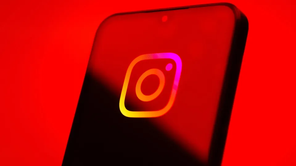 Instagram has stopped displaying news to some users in Portugal