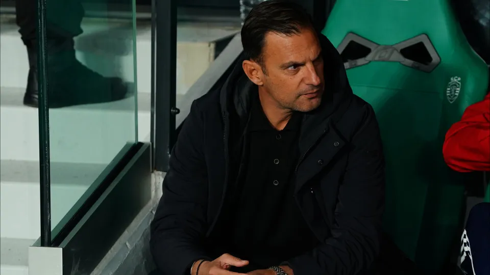 Silaidopoulos pede caráter e personalidade ao Rio Ave contra o Santa Clara