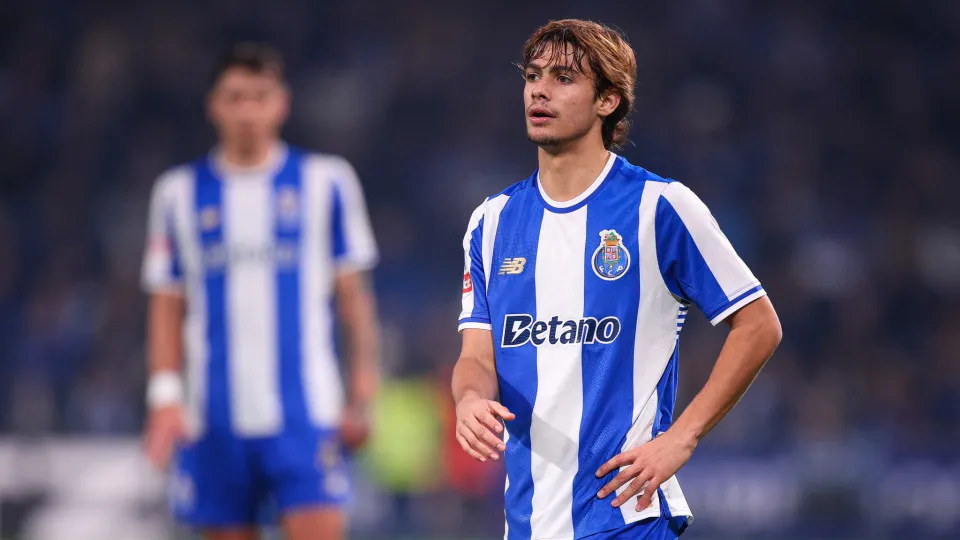 Rodrigo Mora e seu futuro incerto no FC Porto