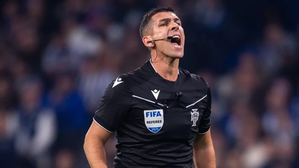 Árbitros designados para jogos em atraso da I Liga