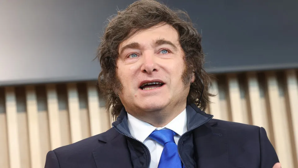 Insultos ao povo argentino passam a ser fundamento para expulsão