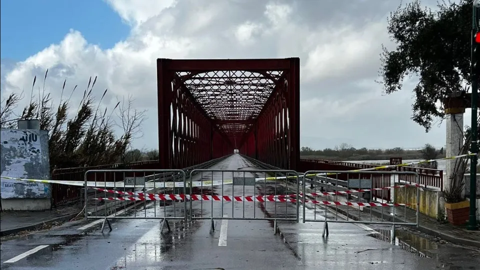 Ponte da Chamusca fecha e agrava mobilidade no distrito de Santarém
