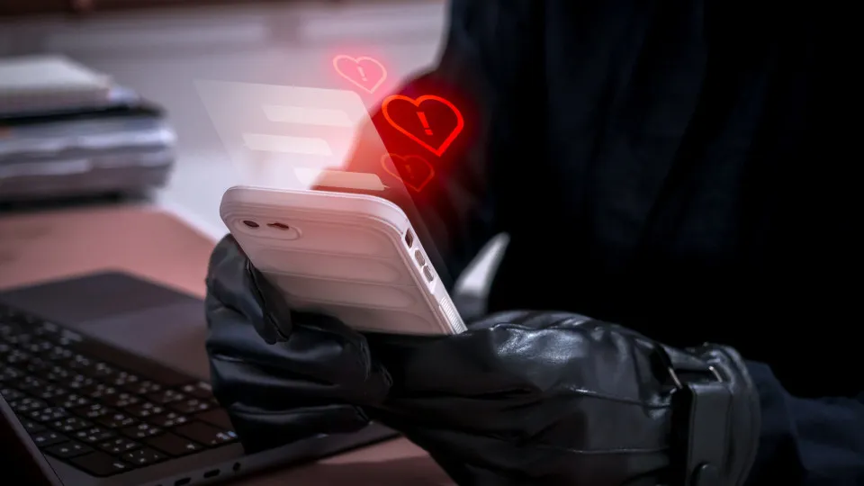 Burla do Amor. O que fazer para se proteger e não ser vítima de fraude Burla do Amor. O que fazer para se proteger e não ser vítima de fraude