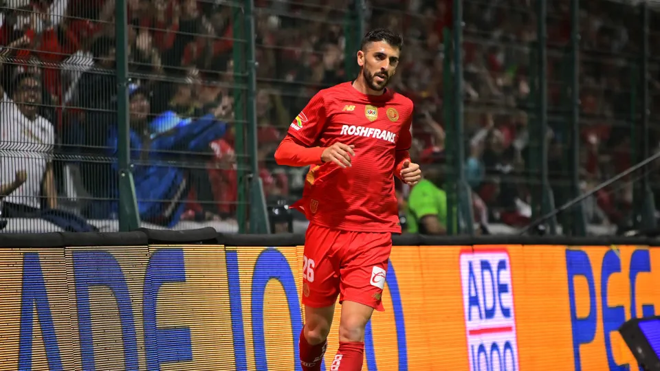 Toluca esclarece situação de Paulinho após lesão