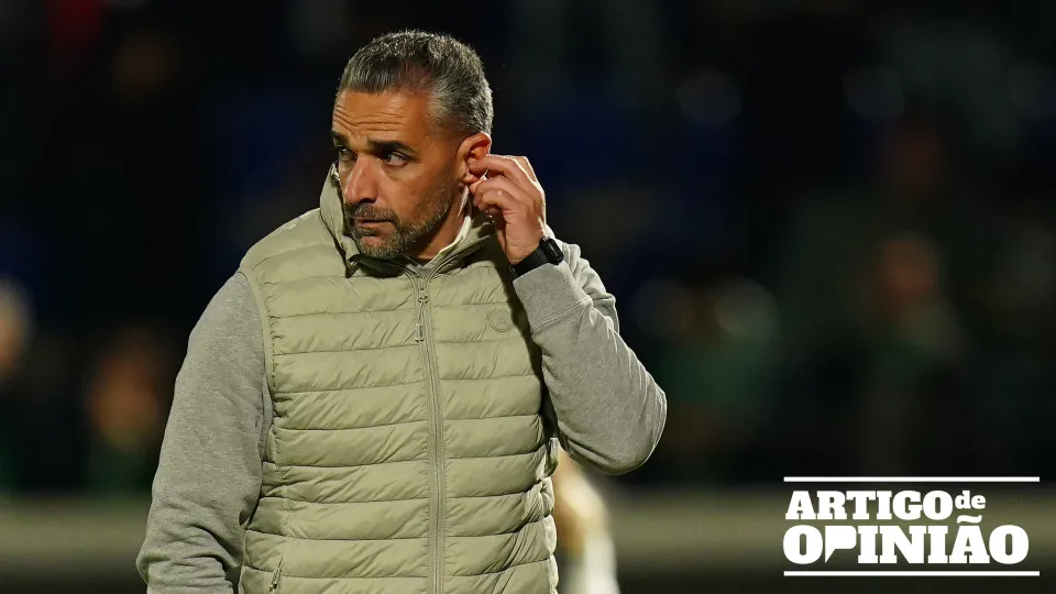 Rui Borges, um intruso no Portugal dos Pequenitos Rui Borges, um intruso no Portugal dos Pequenitos