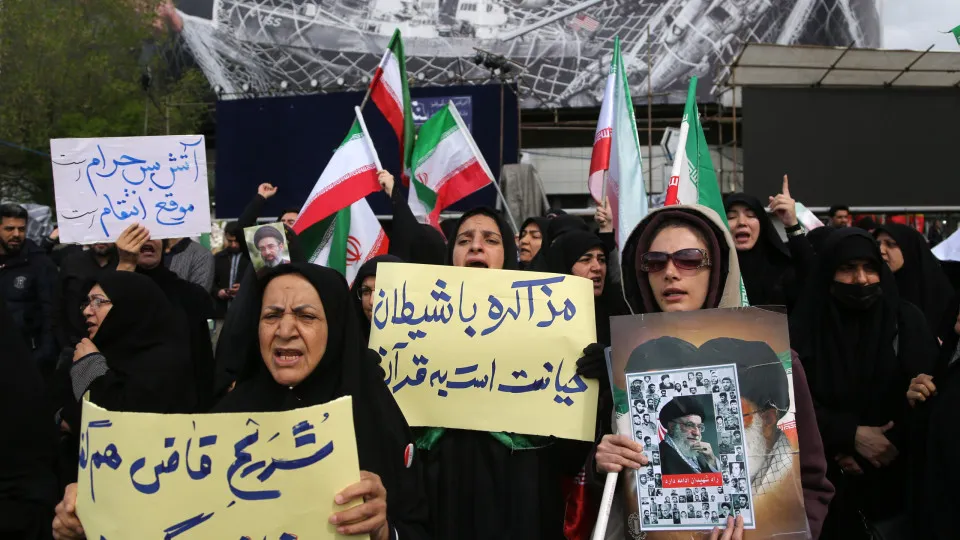 Governo iraniano acusa países da NATO de parcialidade na ofensiva
